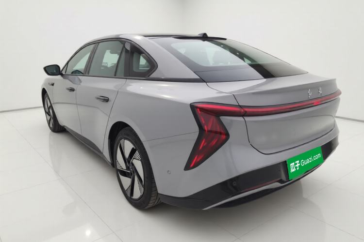 Used Hongqi EH7 2025 640 All-Wheel Drive Smart Selection Edition