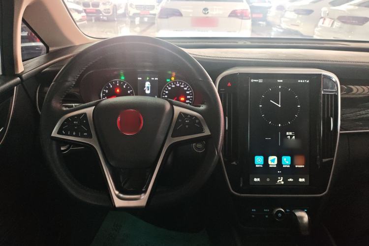 Used BYD Song MAX 2017 1.5T Automatic Smart Connect Elite 7-Seater Center Console