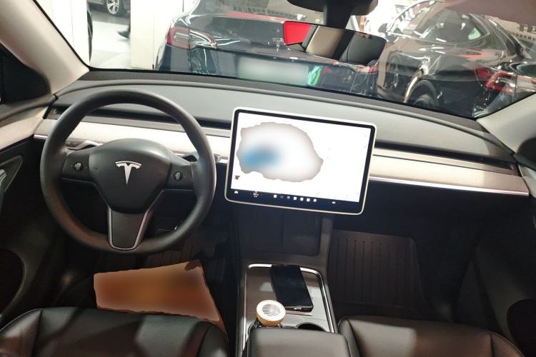 Used Tesla Model Y 2024 Rear-Wheel-Drive Version
