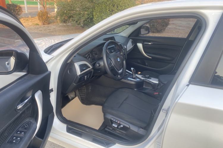 Used BMW 1 Series 2015 120i Leading Model
