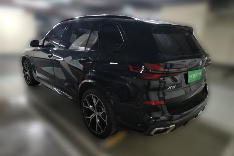 Used BMW X5 2023 xDrive 30Li Luxury M Sport Night Edition Package
