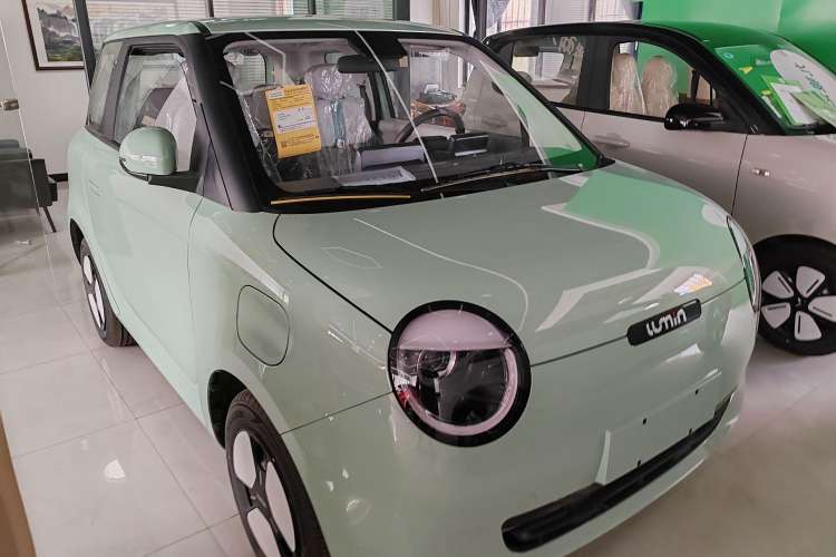 Used CHANGAN Lumin 2024 205km Launch Edition
