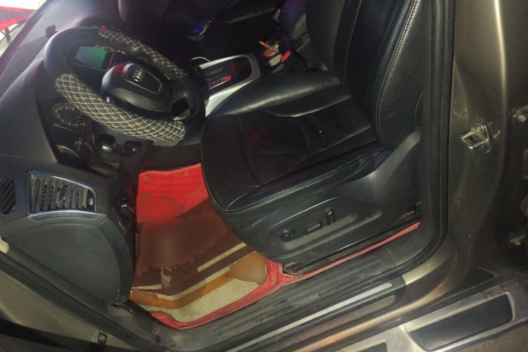 Used Audi Q5 2012 2.0TFSI Technology Model Left Front Seat