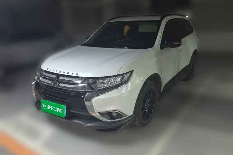 Used Mitsubishi Outlander 2018 2.0L Two-Wheel Drive Glory Edition 5 Seats