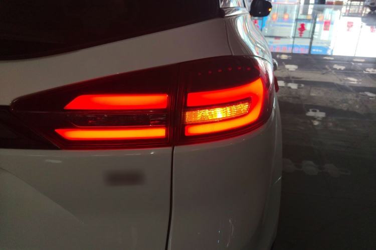 Used Geely Auto Emgrand X7 Sport 2021 1.8TD DCT Two-Wheel Drive Asian Games Edition Exterior 3