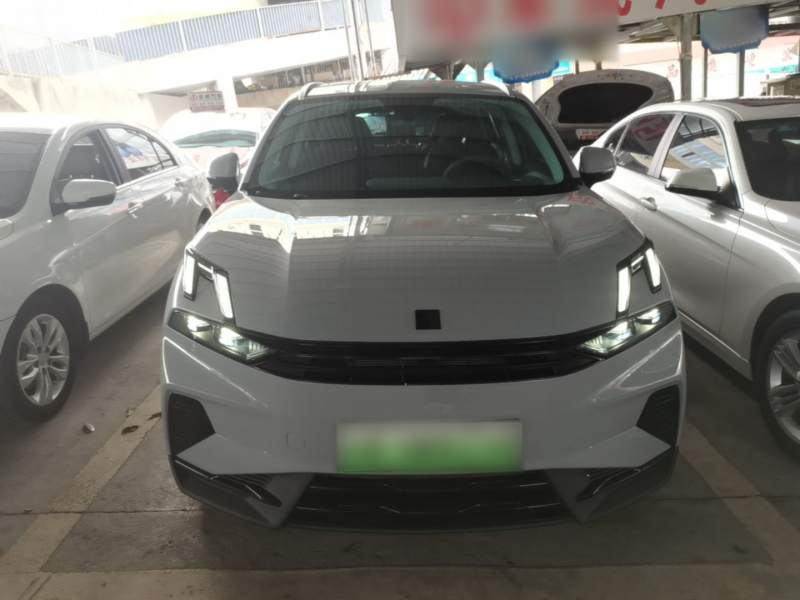 Used Lynk & Co 06 EM-P 2023 EM-P 56 Standard Range Pro — 2