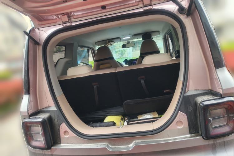 Used Geely Galaxy Panda 2023 Panda Mini 200km Endurance Bear
