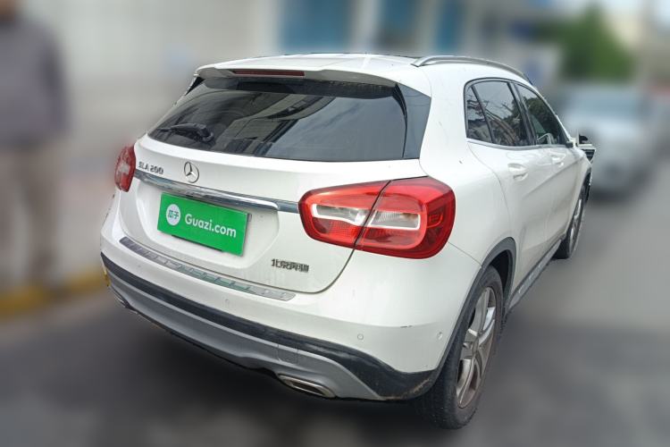 Used Mercedes-Benz GLA 2015 GLA 200 Sport Edition Rear Right 45 Deg