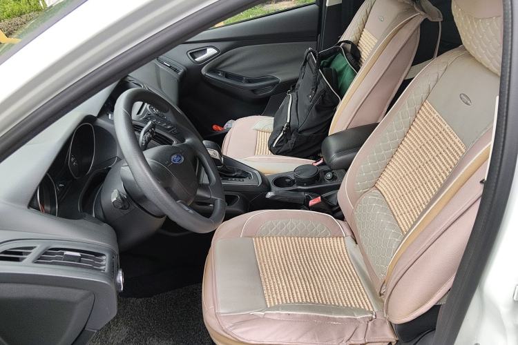 Used Ford Focus 2012 Hatchback 1.6L Automatic Comfort Model
