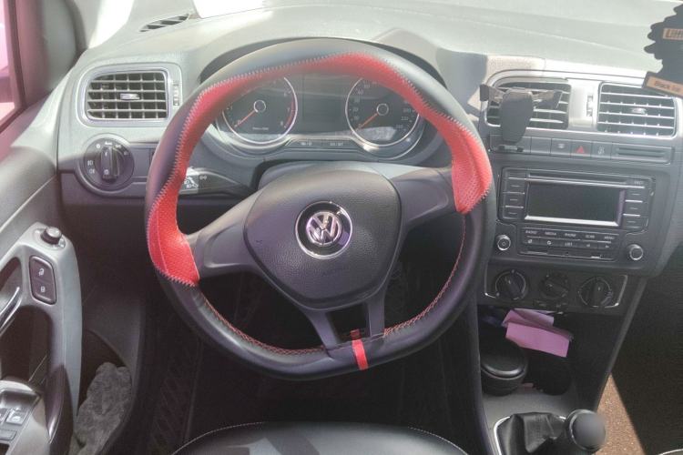Used Volkswagen Polo 2014 1.4L Manual Comfort Edition Steering Wheel