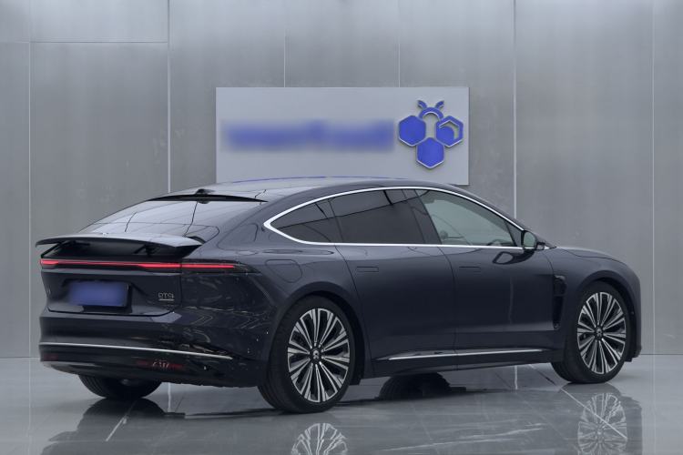 Used Nio ET9 2025 100kWh Signature Edition Exterior 5