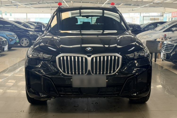 Used BMW X5 2023 xDrive 30Li Luxury M Sport Night Edition Package
