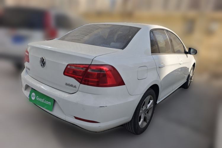 Used Volkswagen Bora 2015 Value Edition 1.6L Automatic Comfort Version