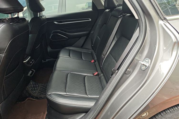 Used Geely Auto Emgrand 2022 4th Generation 1.5L CVT Luxury Model Left Rear Seat