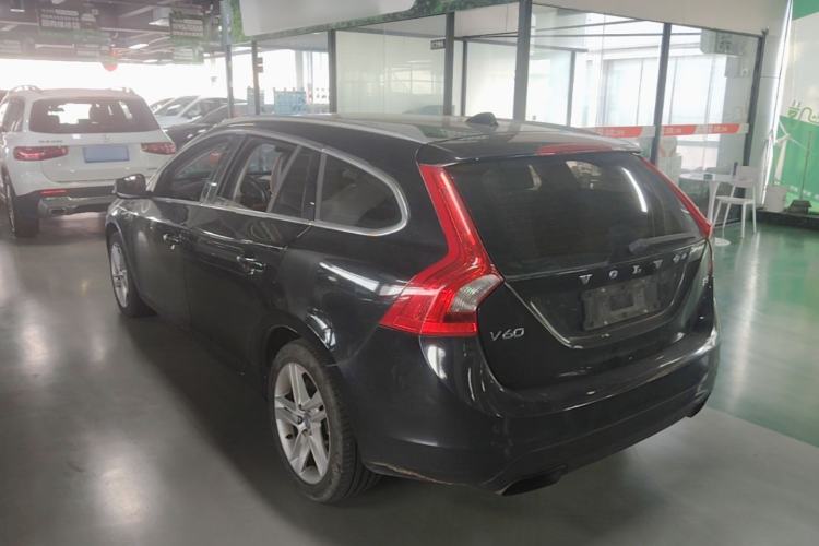 Used Volvo V60 2014 T5 Zhiya Edition Exterior 2