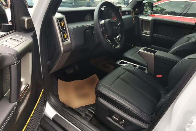 Used iCAR V23 2026 Model 550 Two-Wheel Drive Super Sports Edition Driver Seat