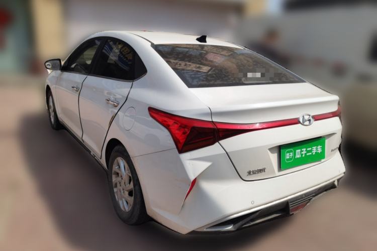 Used Hyundai Verna (new generation) 2020 1.4L Manual GLS Cool Edition Rear Left 45 Deg