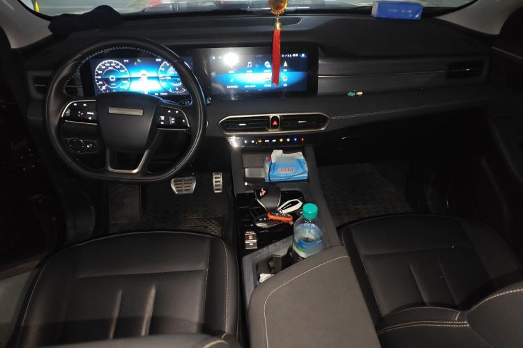 Used JETOUR X90 PLUS 2024 1.6TD DCT Villa 7-Seater Center Console