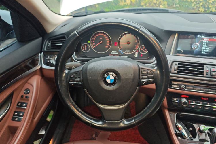 Used BMW 5 Series 2017 525Li Leading Model