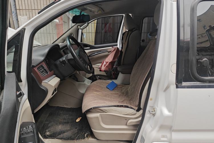 Used FORTHING Lingzhi 2017 M5 1.6L Standard Model