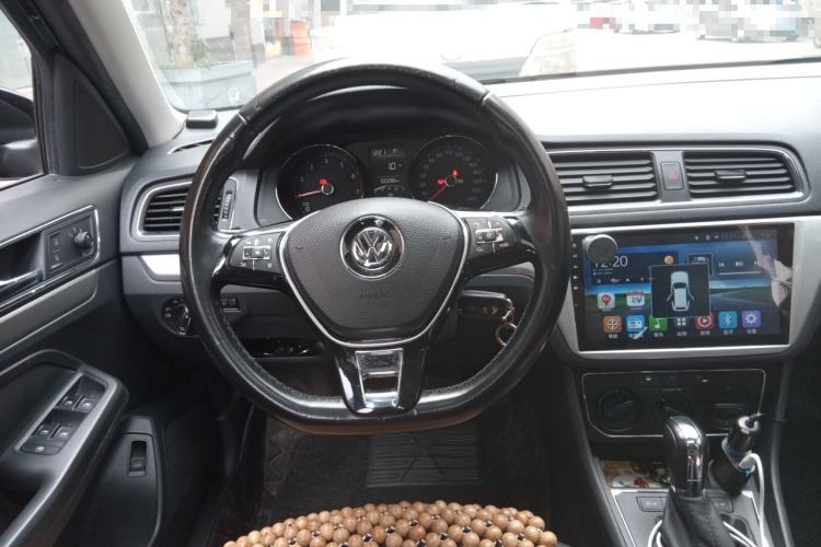 Used Volkswagen Lavida 2015 1.6L Automatic Comfort Edition