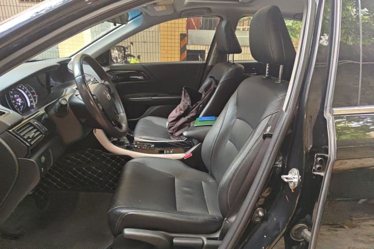 Used Honda Accord 2016 2.0L Elite Edition Left Front Seat