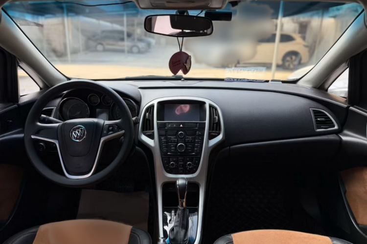 Used Buick GT 2014 XT 1.6L Automatic Fashion Edition
