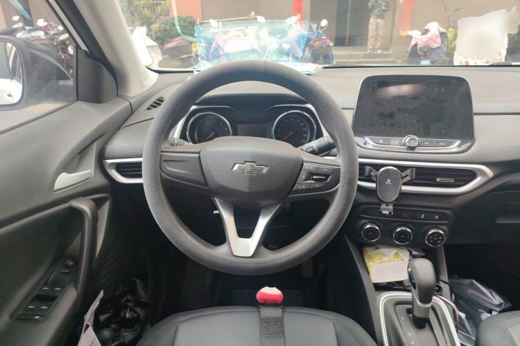 Used Chevrolet Trax 2019 Redline 325T Automatic Fun Edition China VI Standard