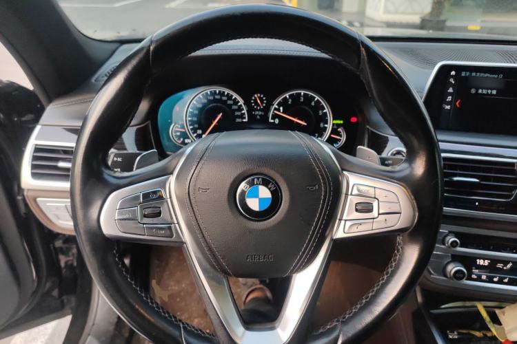 Used BMW 7 Series 2018 740Li M Sport Package Leading Model
