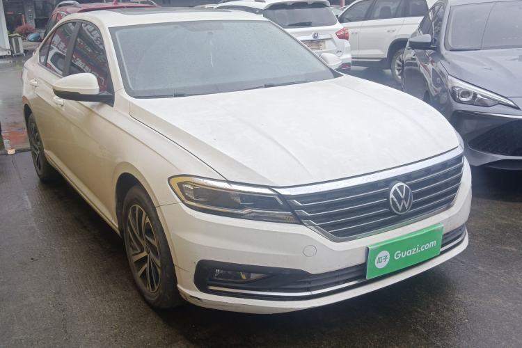 Used Volkswagen Lavida 2021 1.5L Automatic Comfort Edition Front Right 45 Deg