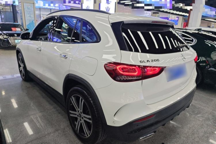Used Mercedes-Benz GLA 2020 GLA 200 4MATIC
