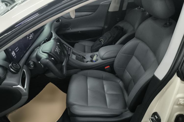 Used IM L6 2024 Max Standard Edition