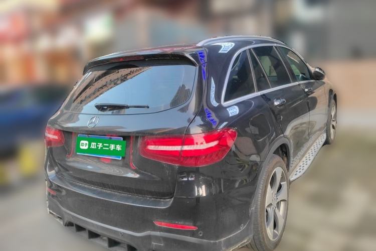 Used Mercedes-Benz GLC 2017 GLC 300 4MATIC Luxury Model