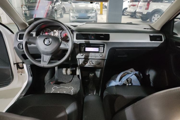 Used Skoda Rapid Spaceback 2014 1.6L Automatic Enjoyment Edition
