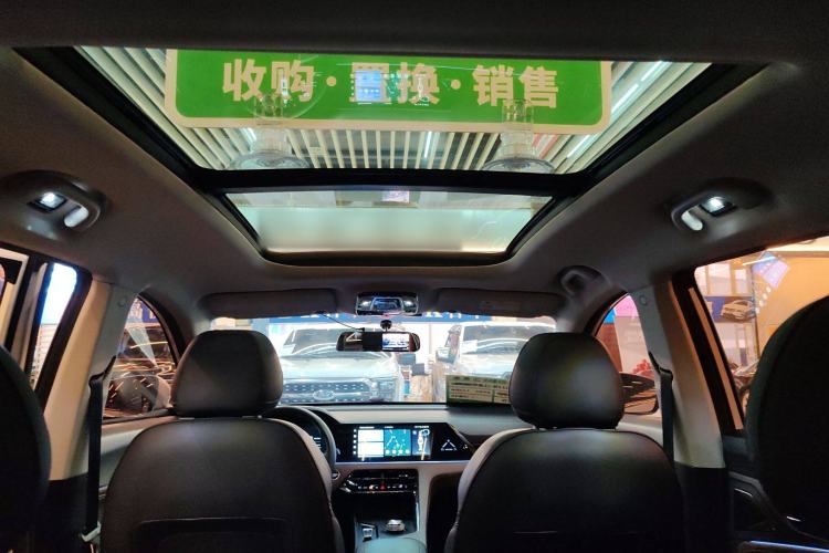 Used SOL X8 PLUS 2023 1.5 TGDI DCT Smart Edition 6-Seater