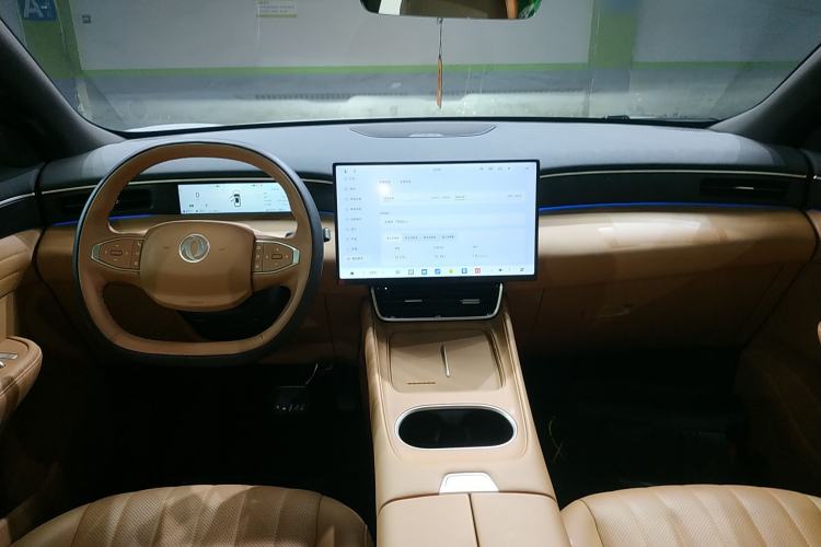 Used Dongfeng Aeolus L8 2025 Model 185KM Dream Edition
