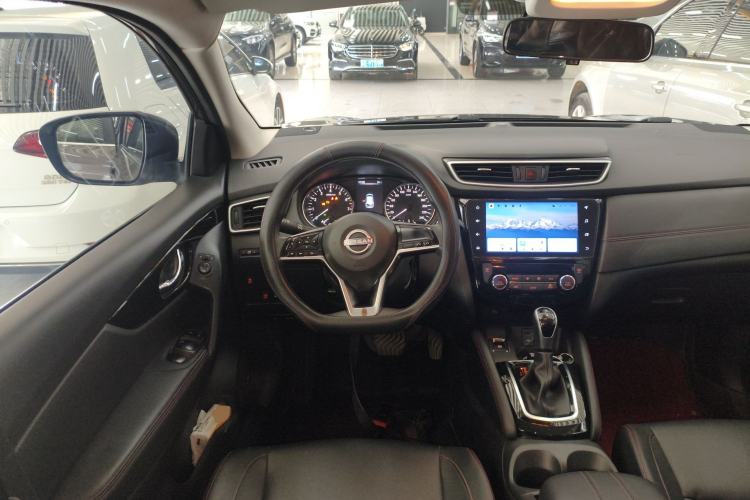 Used Nissan Qashqai 2023 Classic 2.0L CVT XV Comfort Edition
