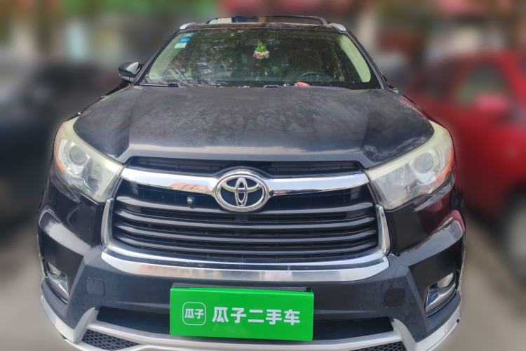 Used Toyota Highlander 2015 2.0T Two-Wheel Drive Elite Edition 7 Seats Front