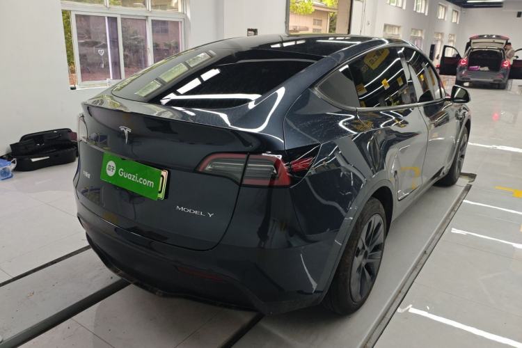 Used Tesla Model Y 2024 Rear-Wheel-Drive Version Rear Right 45 Deg