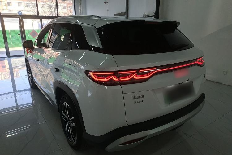 Used BYD Song L DM-i 2024 112 km Beyond Edition
