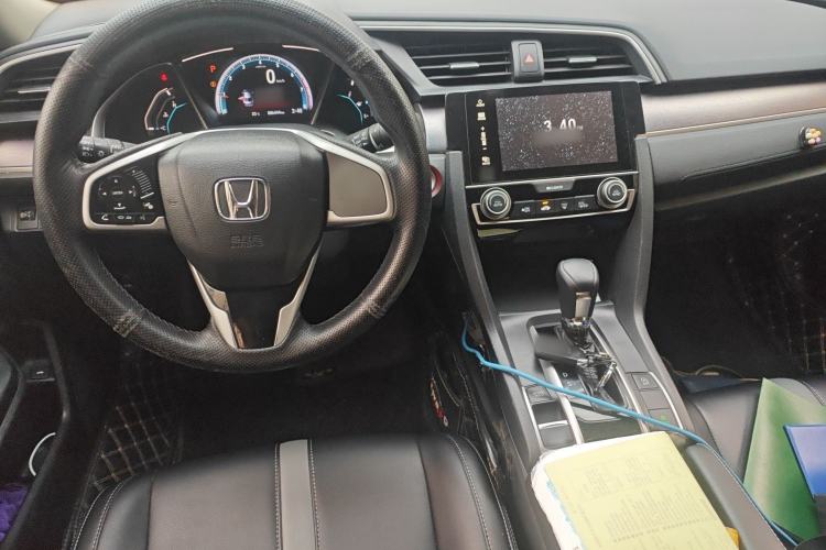 Used Honda Civic 2016 220TURBO CVT Luxury Edition Steering Wheel