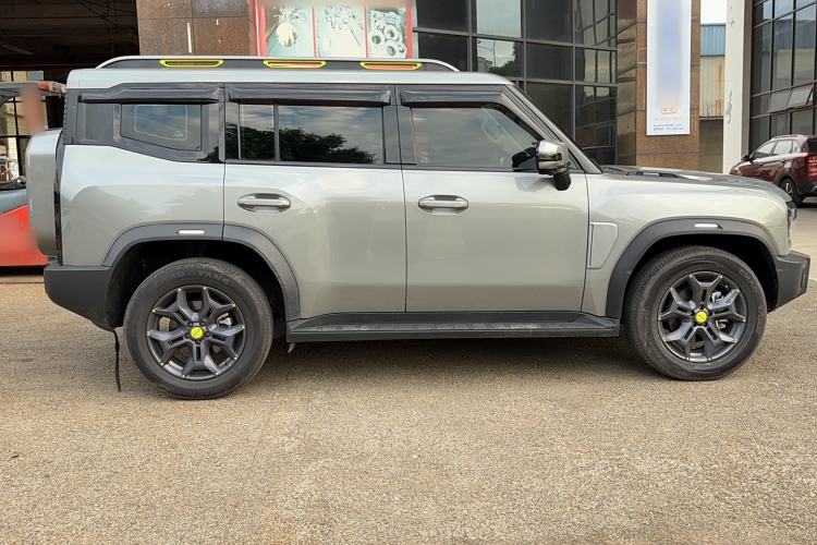 Used JETOUR Traveler 2023 2.0T All-Wheel-Drive CrossPRO