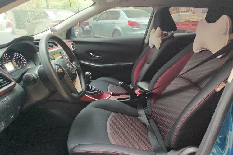 Used Nissan Lannia 2016 1.6L Manual Cool Edition
