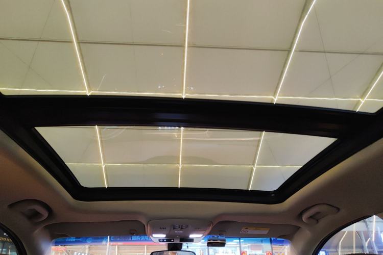 Used Buick Envision 2017 28T Four-Wheel Drive Elite Model Headliner