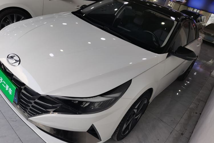 Used Hyundai Elantra 2022 1.5L CVT LUX Prestige Edition