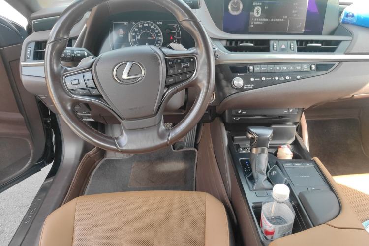 Used Lexus ES 2020 200 Excellence Edition
