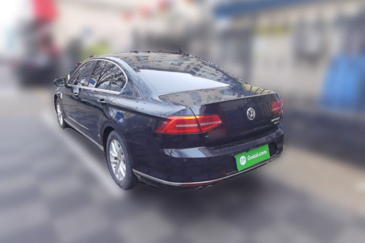 Used Volkswagen Magotan 2018 280TSI DSG Comfort Model
