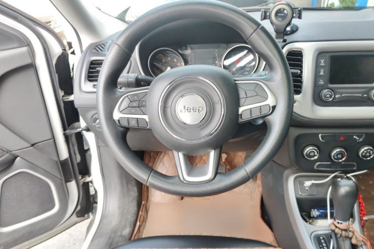 Used Jeep Compass 2017 200T Automatic Enjoyment Version