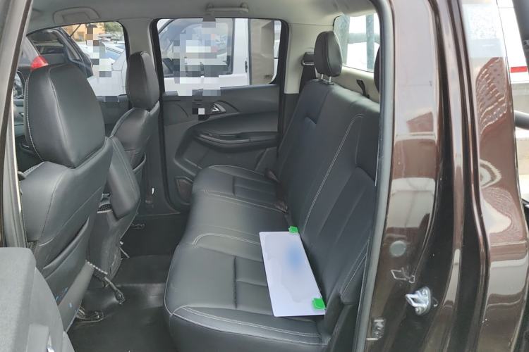 Used JMC Baodian 2022 2.5T Diesel 2WD Comfort Edition with Flat Bed and Extended Wheelbase – JX4D25A6L