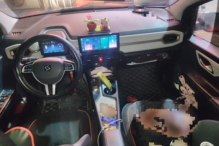 Used SOL E10X 2021 302 km Range Luxury Version 30.2 kWh